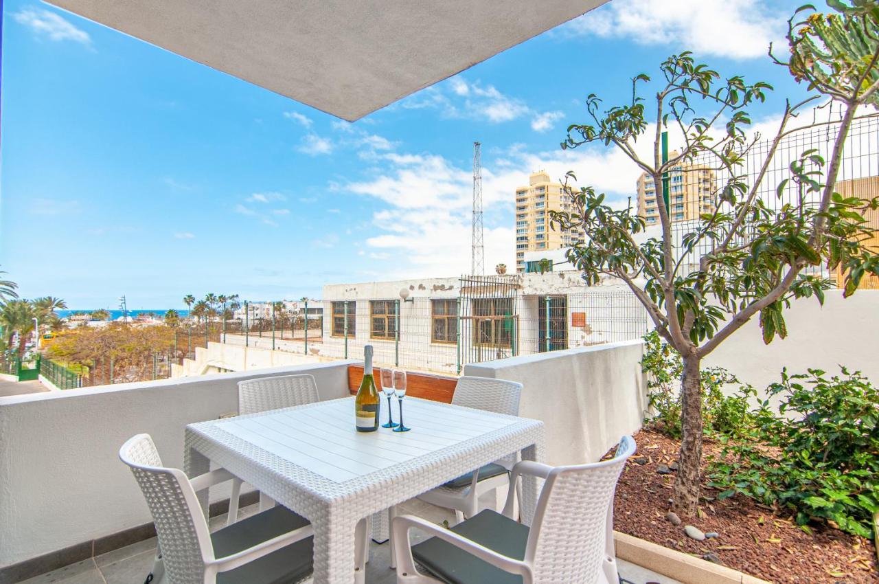 Central 2 Bedroom Apartment Playa De Las Americas Exterior foto